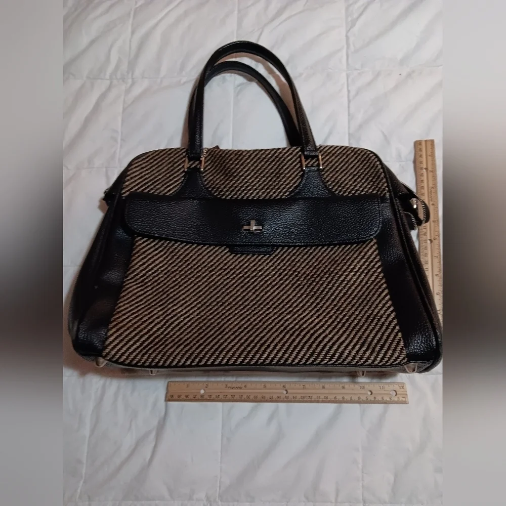 Samsonite Travel Bag - Picture 2 of 5